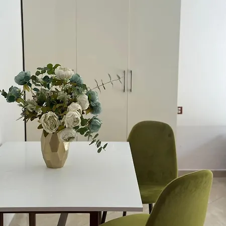 Kristi Apartament *